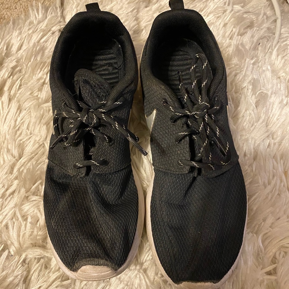 Nike Roshes